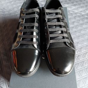 Calvin Klein Black Suede / Leather Causal  Shoes w Rubber Soles Size 9.